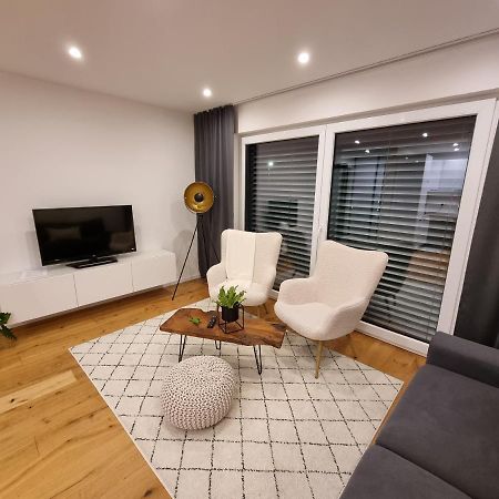 Ella'S Lounge - Besonders Geniessen Apartamento Singen Exterior foto